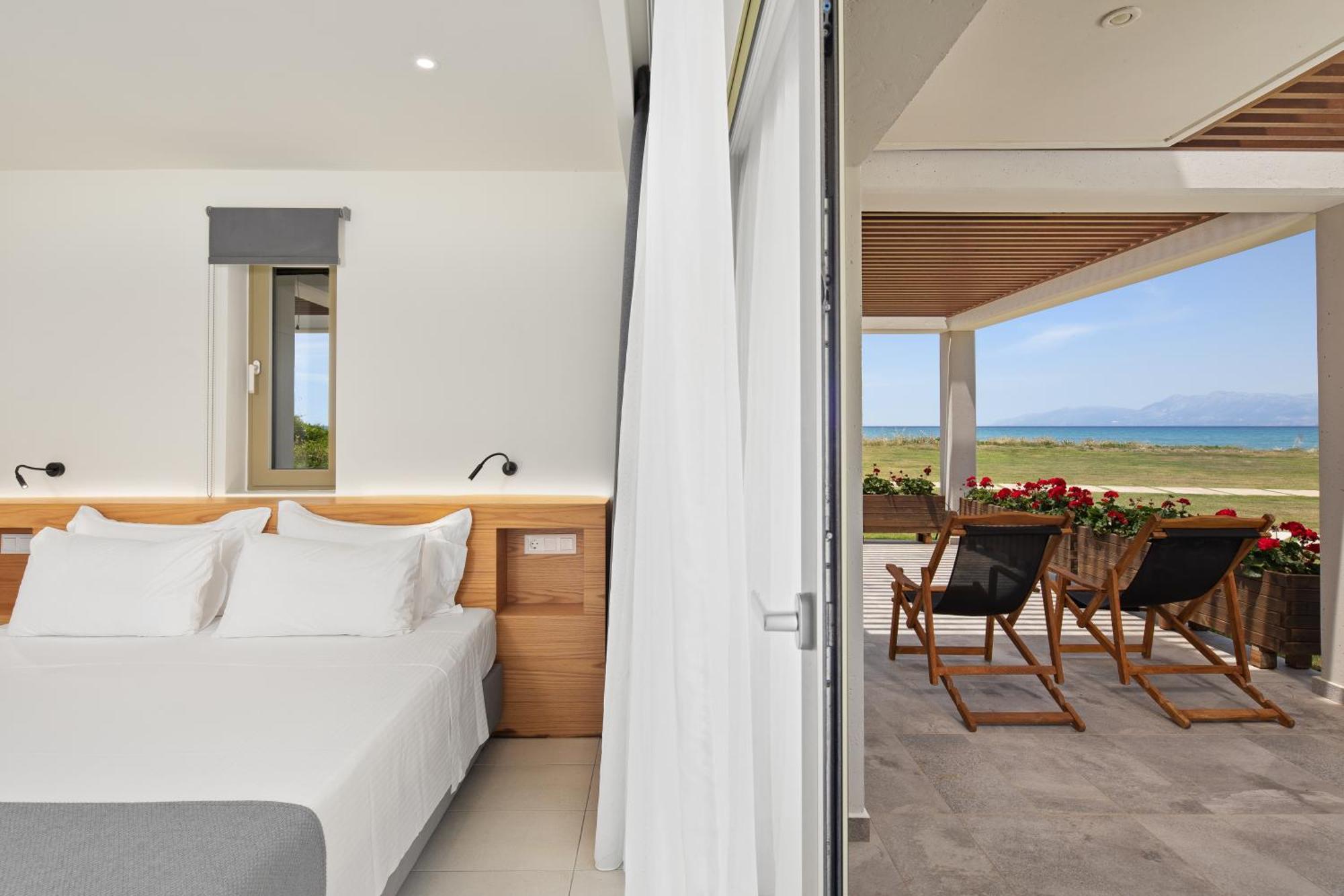 Thalassa Suites Plage d'Almiros Chambre photo
